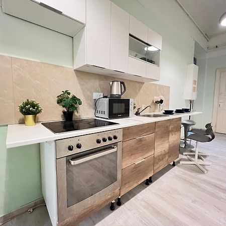 בודפשט Baross Apartment With Convenience And Style מראה חיצוני תמונה