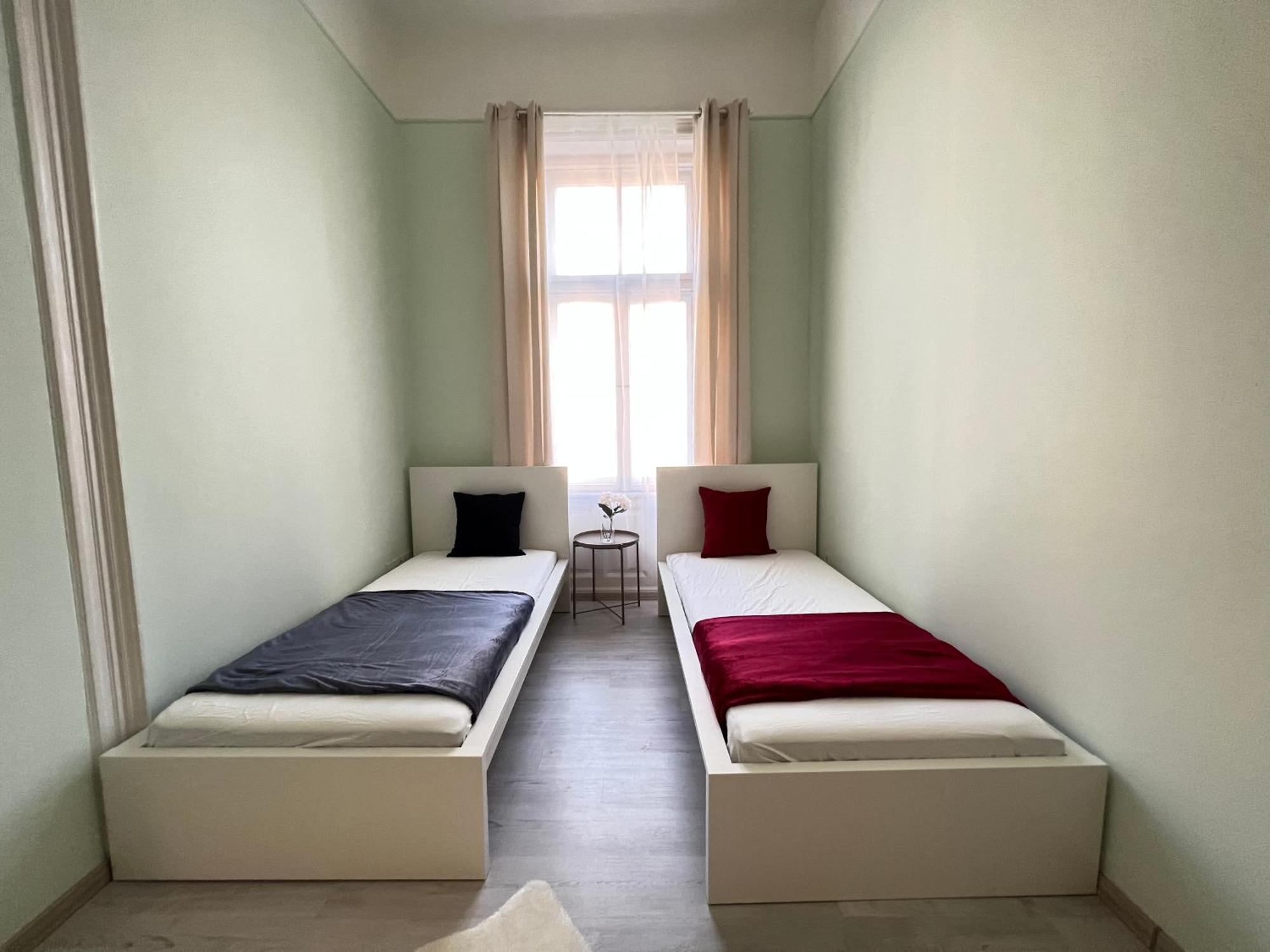 בודפשט Baross Apartment With Convenience And Style מראה חיצוני תמונה